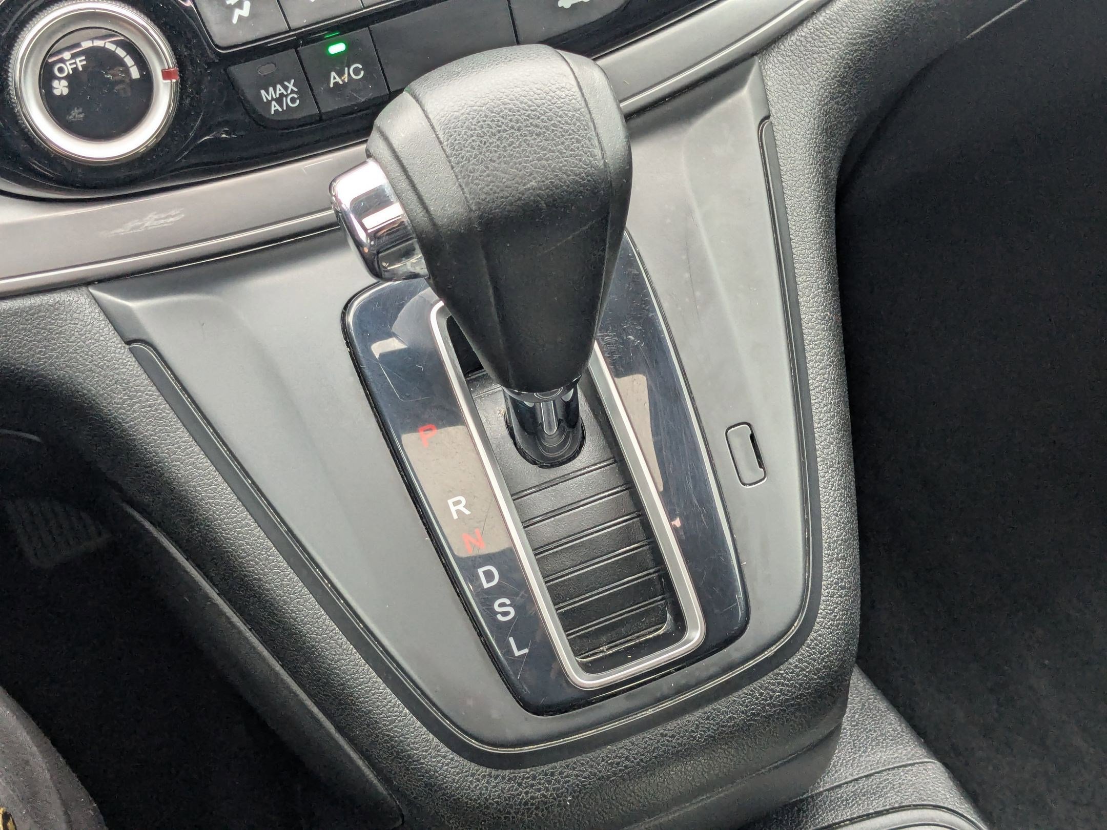 Used 2015 Honda CR-V EX image 27