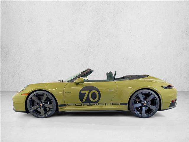 New 2026 Porsche 911 GTS RWD image 2