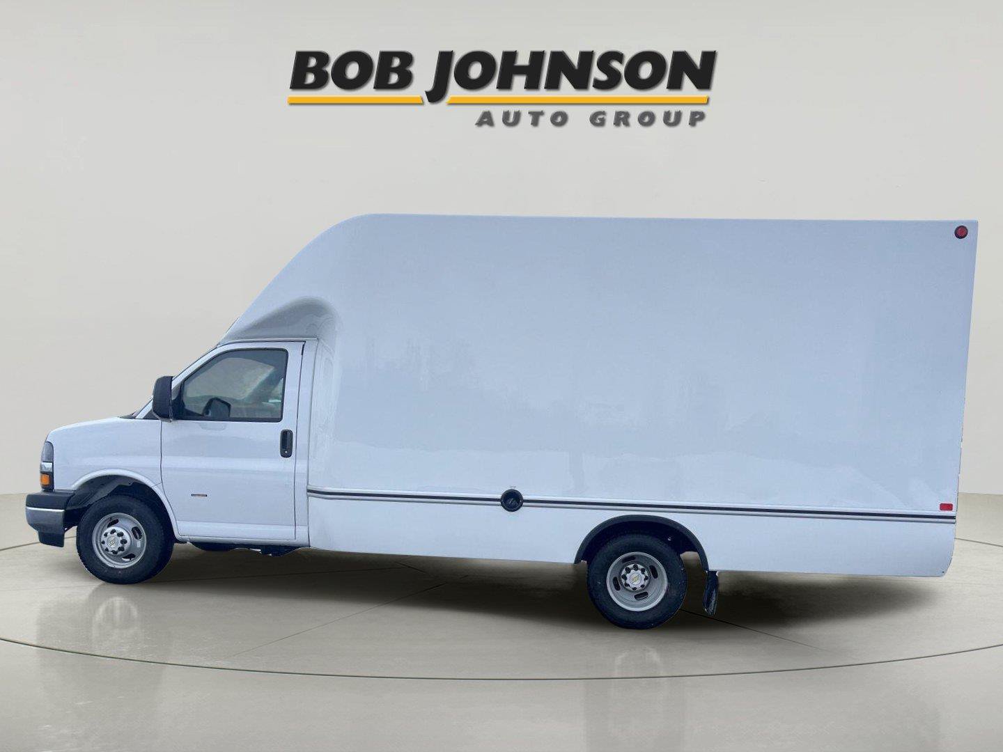 New 2026 Chevrolet Express 3500 w/ Power Convenience Package RWD image 4