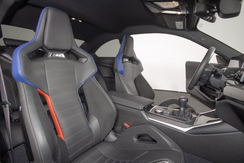 Used 2025 BMW M2 w/ Carbon Package RWD image 7