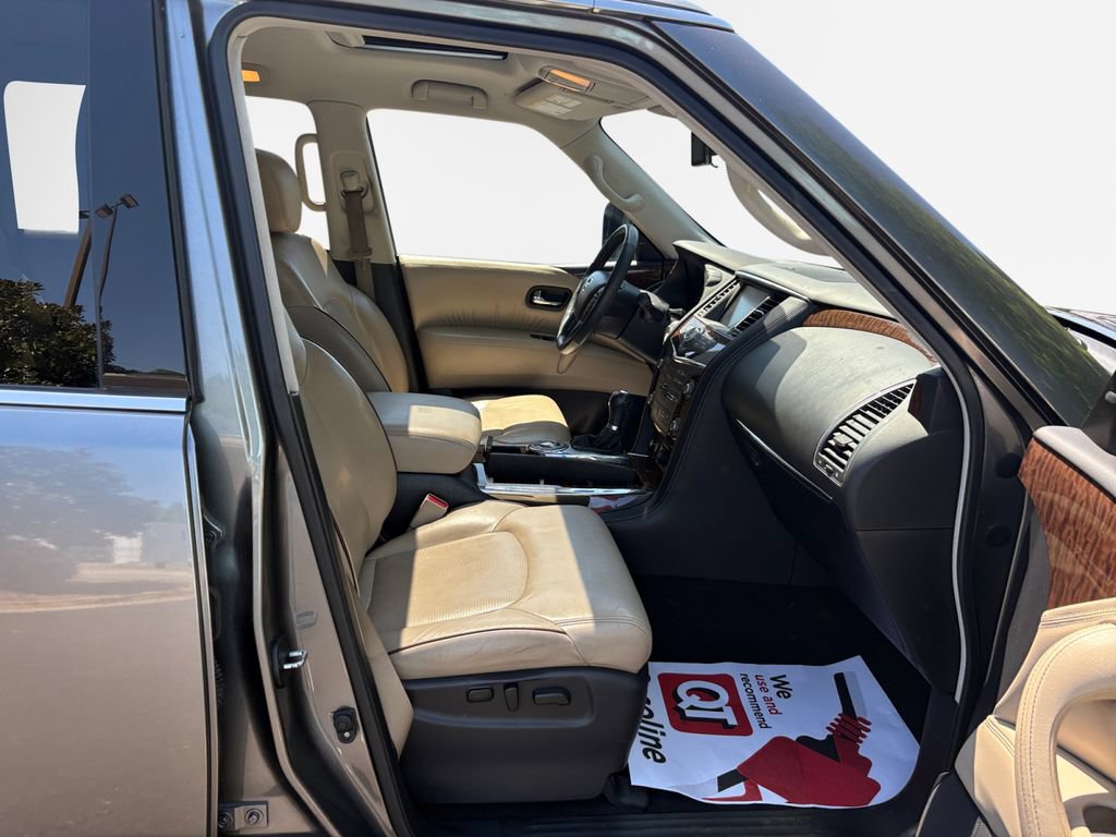 Used 2018 Nissan Armada Platinum w/ Interior Lighting Package RWD image 26