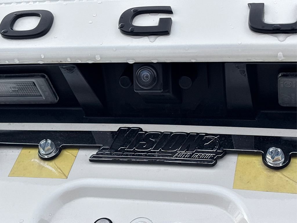 Certified 2023 Nissan Rogue SV w/ SV Premium Package image 16