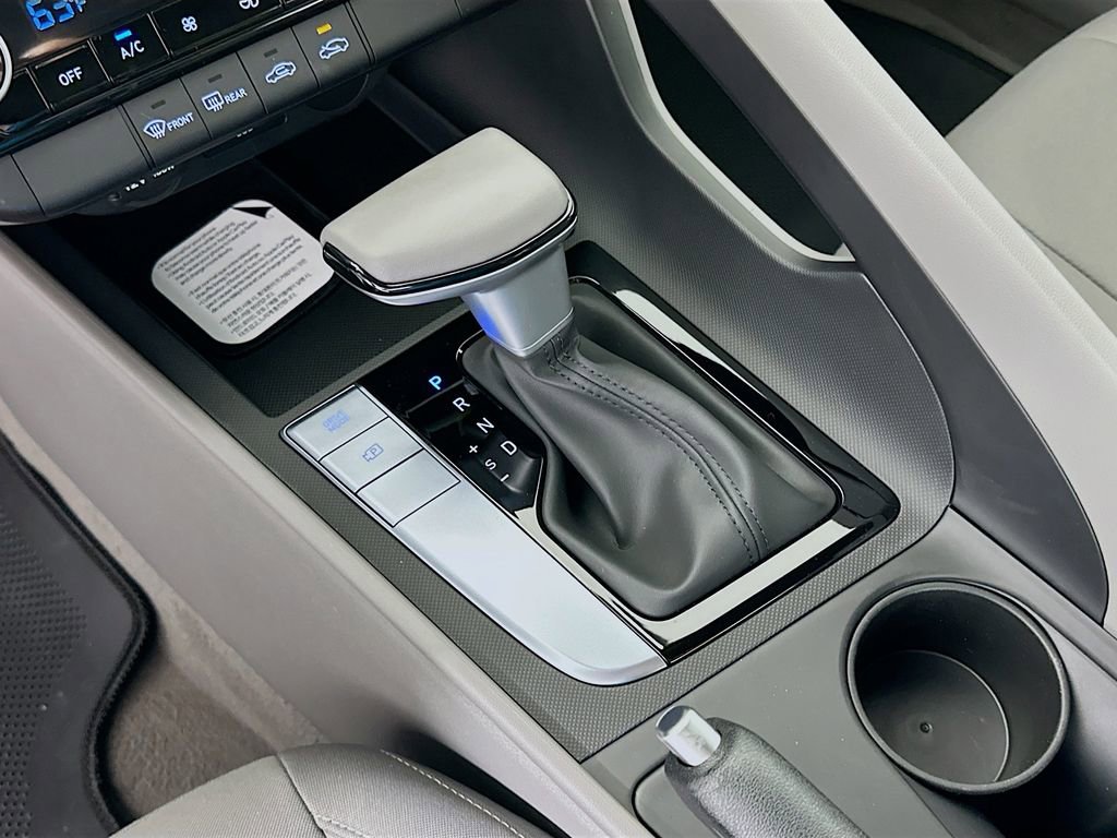 New 2026 Hyundai Elantra Sport image 14