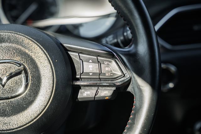 Used 2021 MAZDA CX-5 Carbon Edition image 29