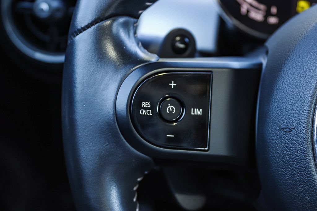 Used 2024 MINI Cooper S FWD image 27