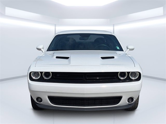 Used 2022 Dodge Challenger SXT w/ Blacktop Package image 8