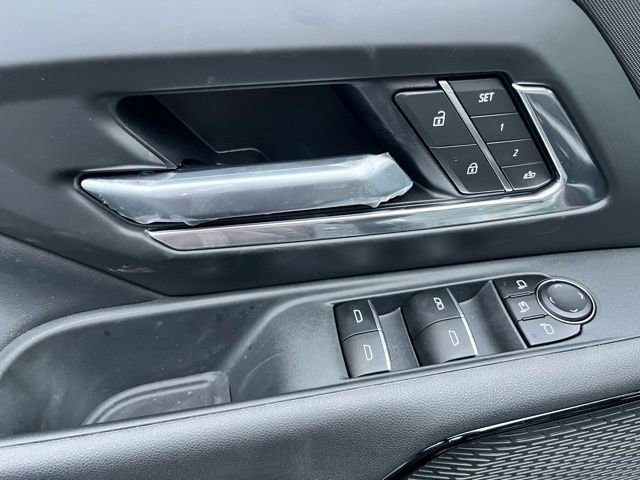 New 2025 Chevrolet Silverado EV RST image 15