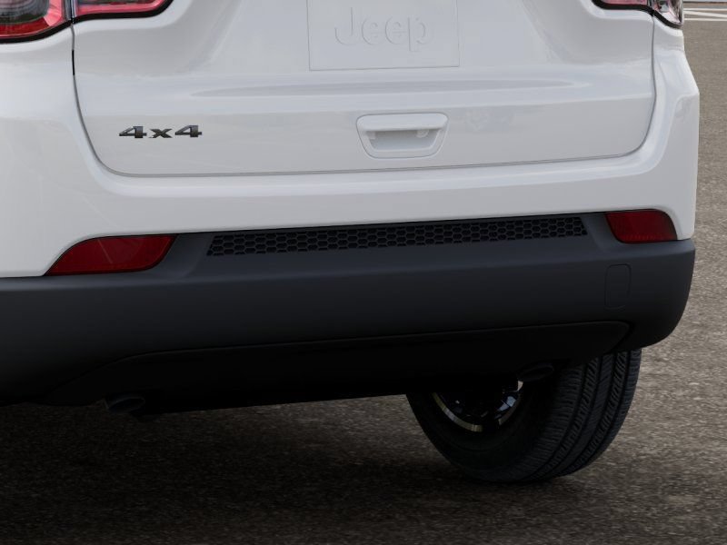 New 2026 Jeep Compass Latitude AWD/4WD image 14