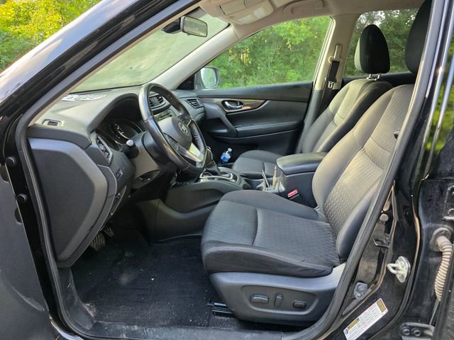 Used 2019 Nissan Rogue SV w/ Premium Package FWD image 14