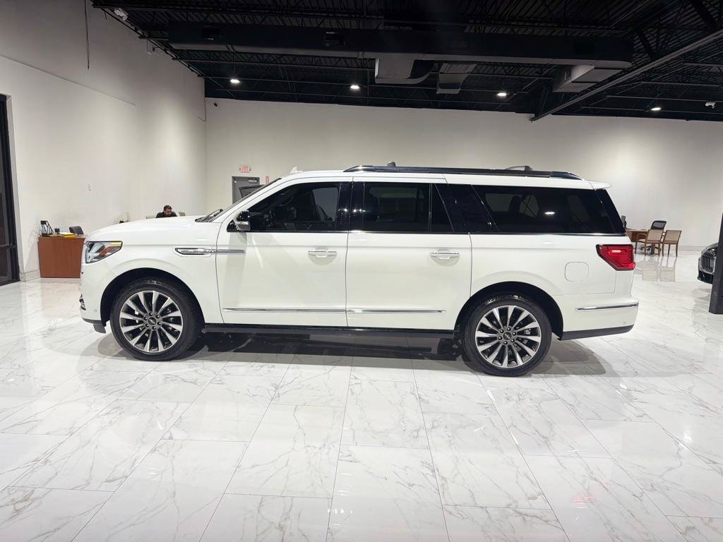 Used 2021 Lincoln Navigator L Reserve w/ Luxury Package AWD/4WD image 7