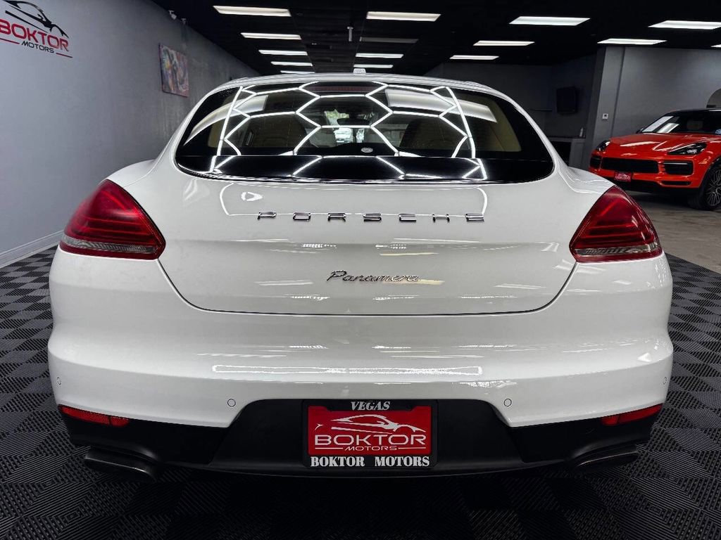 Used 2015 Porsche Panamera 4 AWD/4WD image 12
