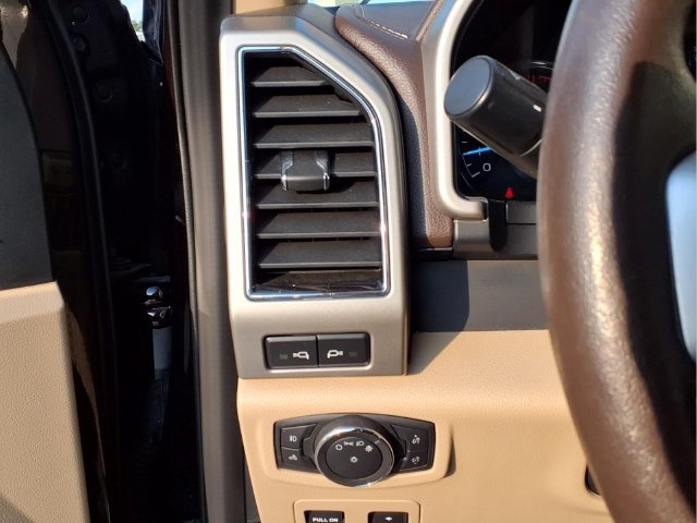 Used 2020 Ford F150 Lariat w/ Equipment Group 502A Luxury AWD/4WD image 11