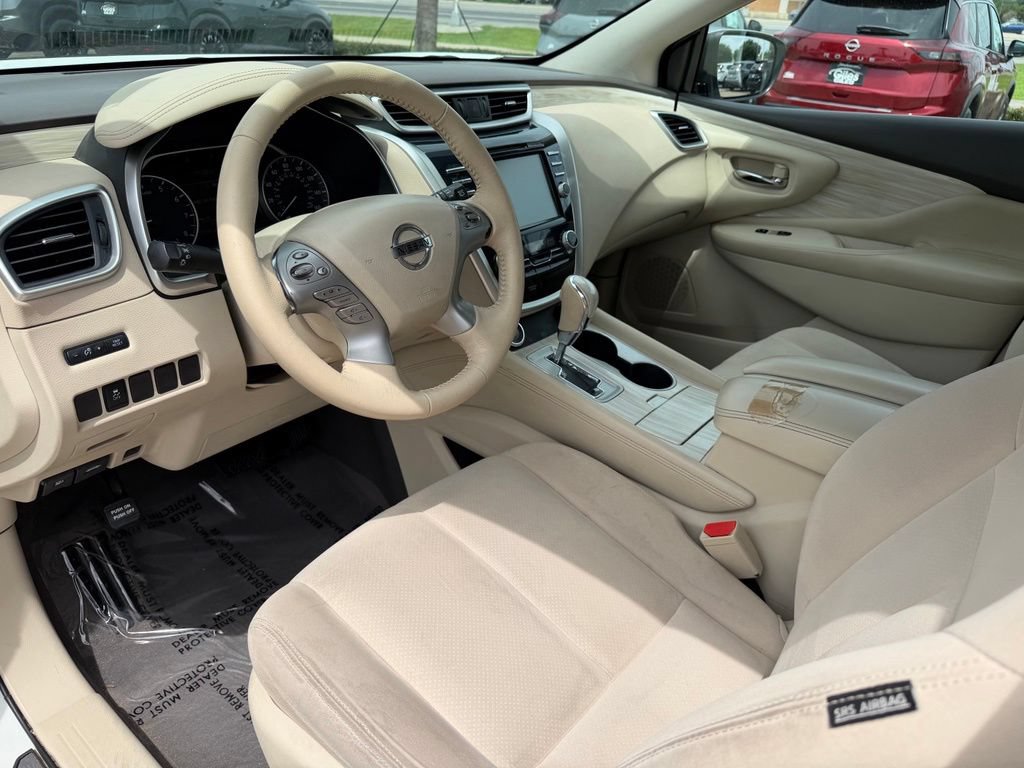 Used 2017 Nissan Murano SV FWD image 12