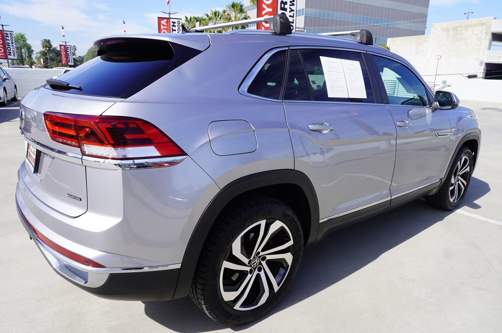 Used 2023 Volkswagen Atlas Cross Sport SEL image 7