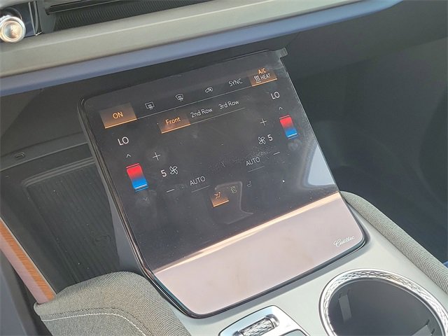 New 2026 Cadillac Vistiq Premium Luxury w/ LPO, Floor Liner Package image 15