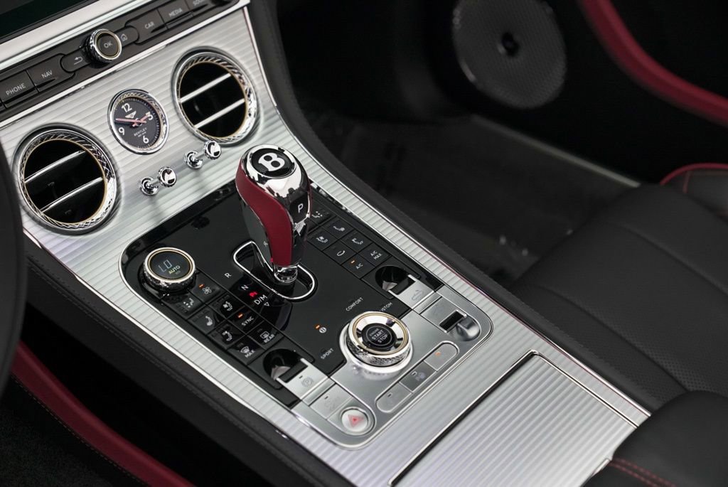 Used 2024 Bentley Continental GT Speed image 37