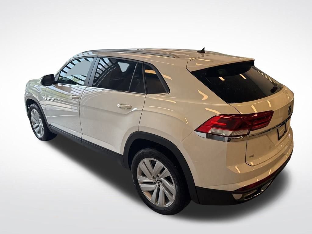Used 2022 Volkswagen Atlas Cross Sport SE image 15