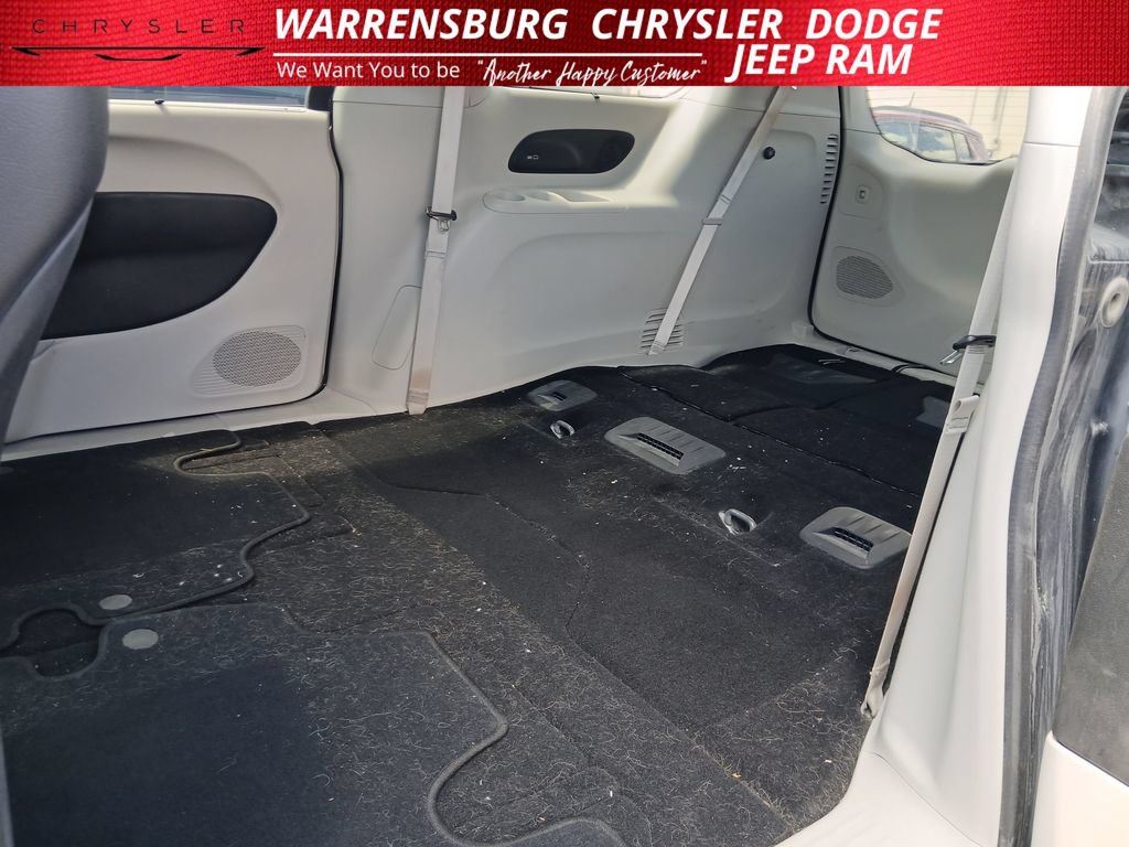 Used 2018 Chrysler Pacifica Touring-L w/ Advanced Safetytec Group FWD image 14