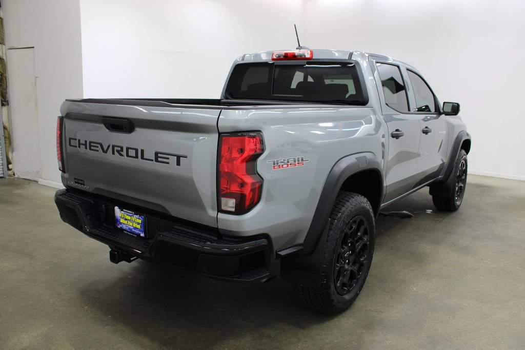 Used 2026 Chevrolet Colorado Trail Boss AWD/4WD image 5