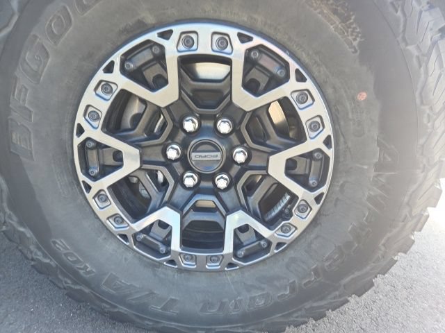 Certified 2022 Ford F150 Raptor w/ Equipment Group 801A High AWD/4WD image 28