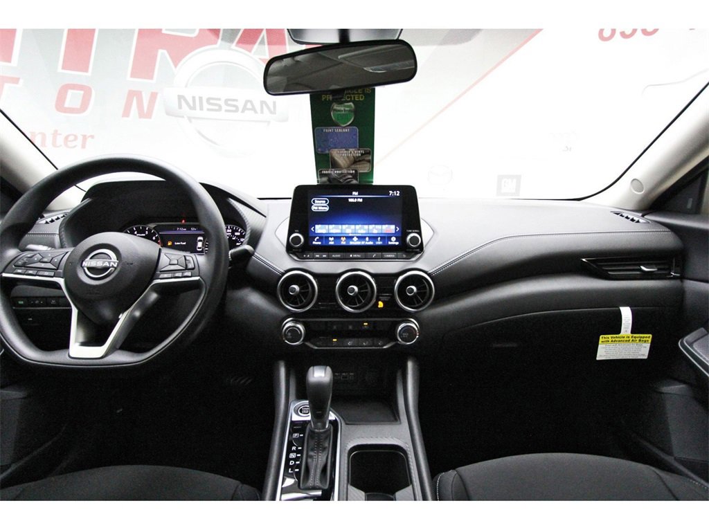New 2025 Nissan Sentra SV image 7