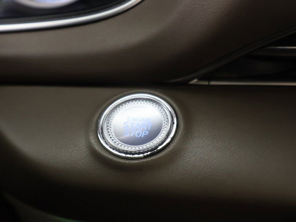 Used 2021 Genesis GV80 2.5T w/ Prestige Package 04 image 43