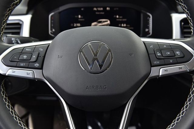 Used 2023 Volkswagen Atlas SE w/ Black Wheel Package image 18