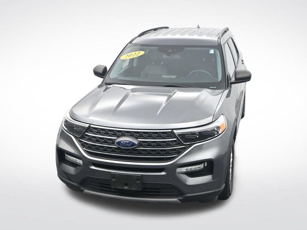 Used 2022 Ford Explorer XLT w/ Equipment Group 202A RWD image 24