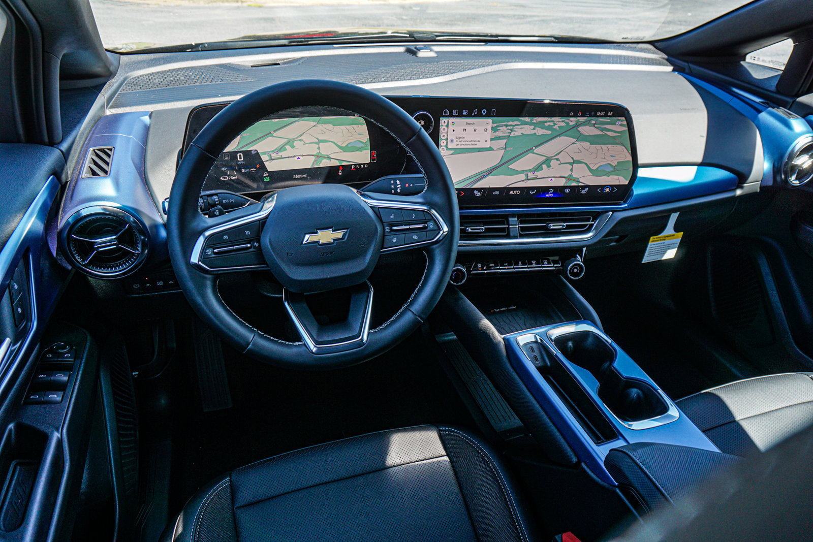 New 2026 Chevrolet Equinox EV LT FWD image 22