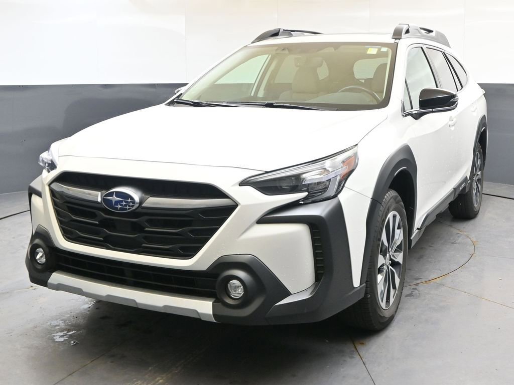 Certified 2025 Subaru Outback Limited AWD/4WD image 1