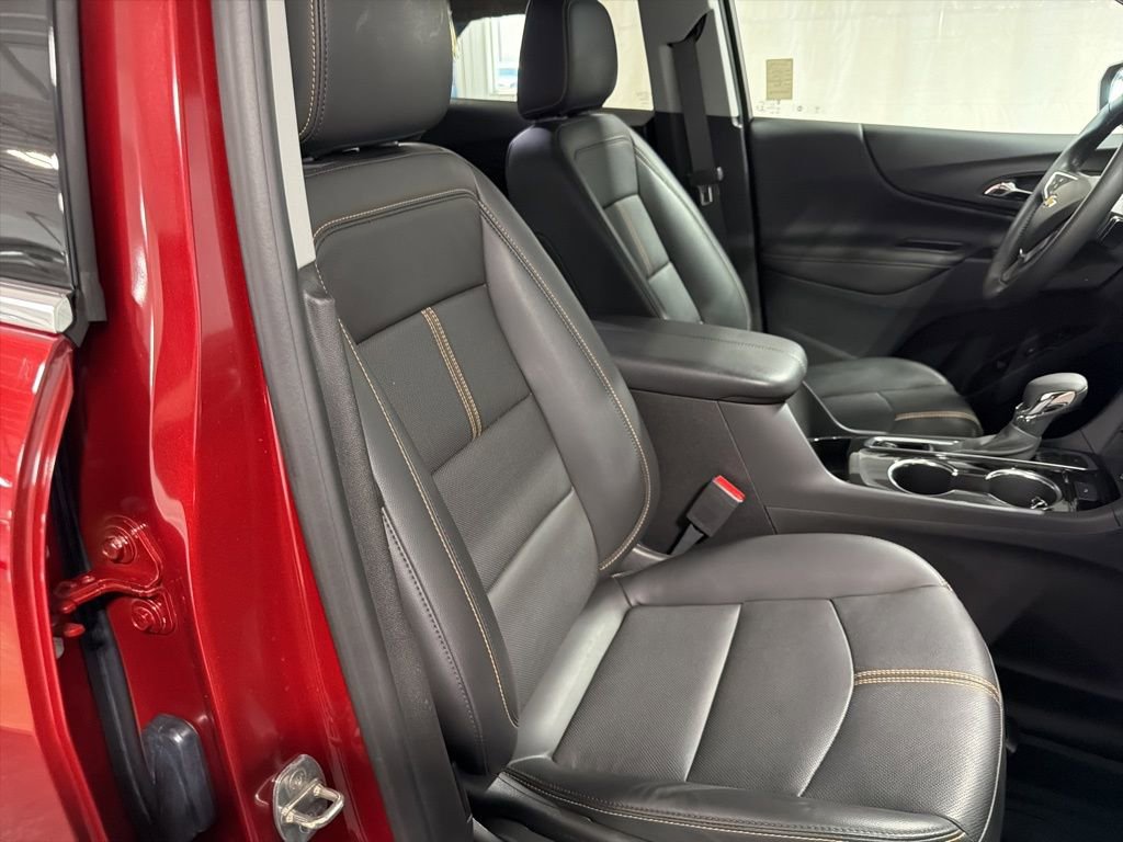 Certified 2022 Chevrolet Equinox Premier w/ LPO, Floor Liner Package AWD/4WD image 22