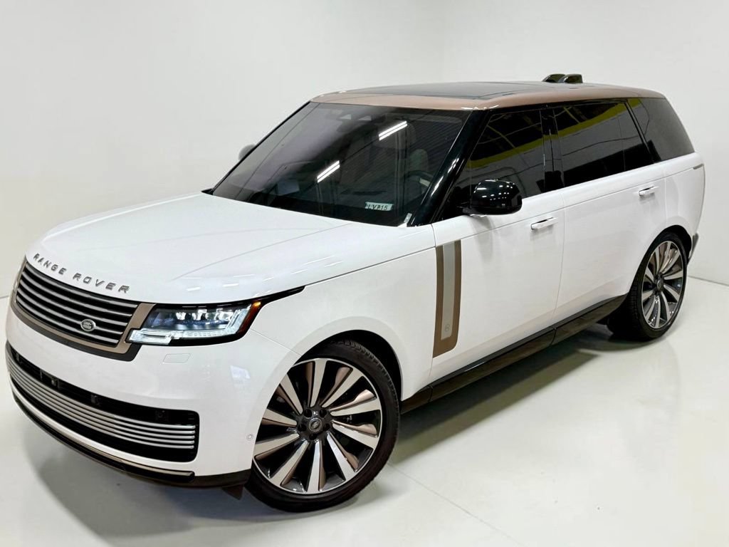 Used 2023 Land Rover Range Rover SV AWD/4WD image 4