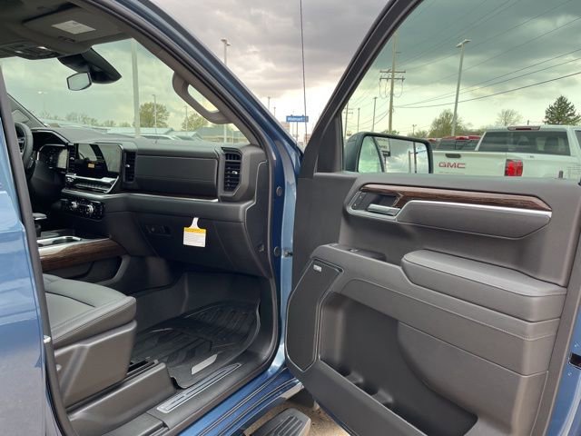 New 2026 GMC Sierra 1500 Elevation w/ Elevation Premium Package image 16