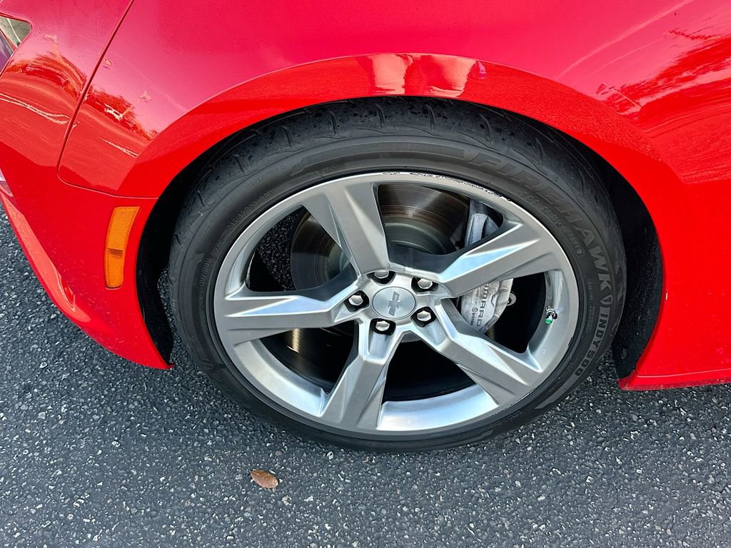 Used 2017 Chevrolet Camaro SS image 29