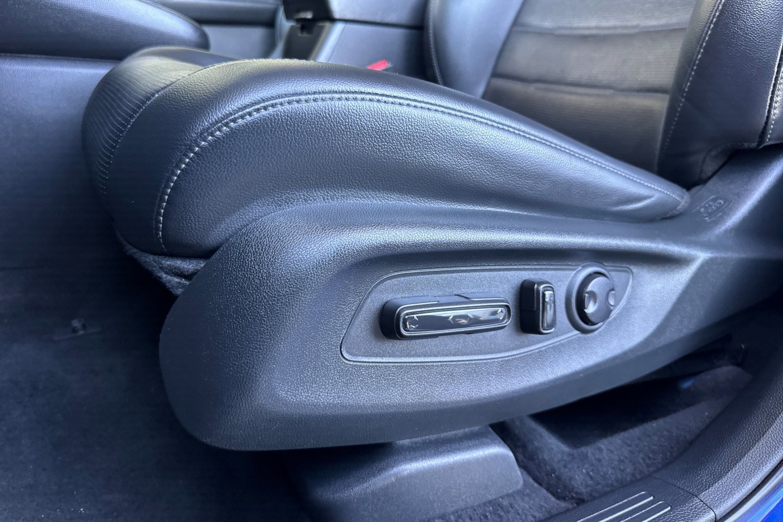 Used 2024 Honda CR-V EX-L image 14
