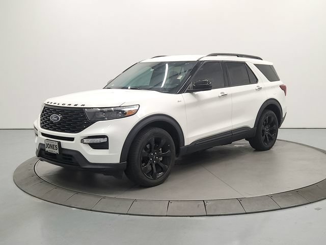 Used 2024 Ford Explorer ST-Line w/ Class IV Trailer Tow Package AWD/4WD image 4