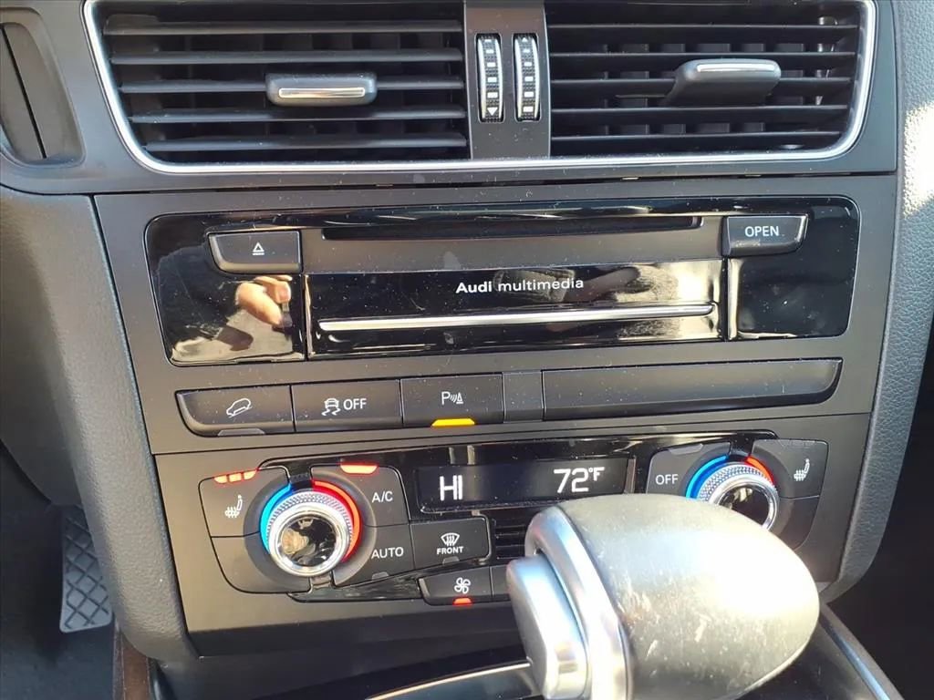 Used 2016 Audi Q5 2.0T Premium Plus w/ Technology Package image 35