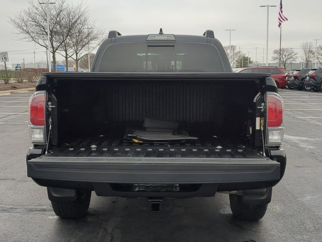 Certified 2021 Toyota Tacoma TRD Off-Road image 18