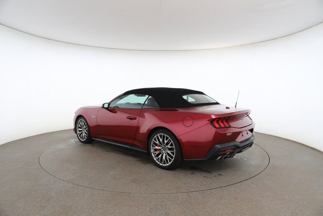 Used 2025 Ford Mustang GT Premium image 11