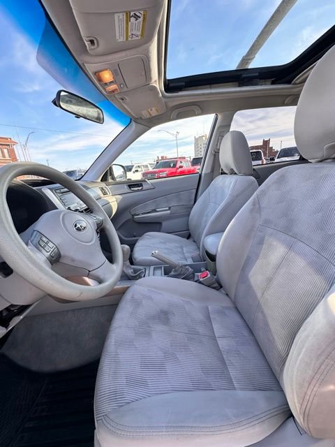 Used 2010 Subaru Forester 2.5X Premium image 22