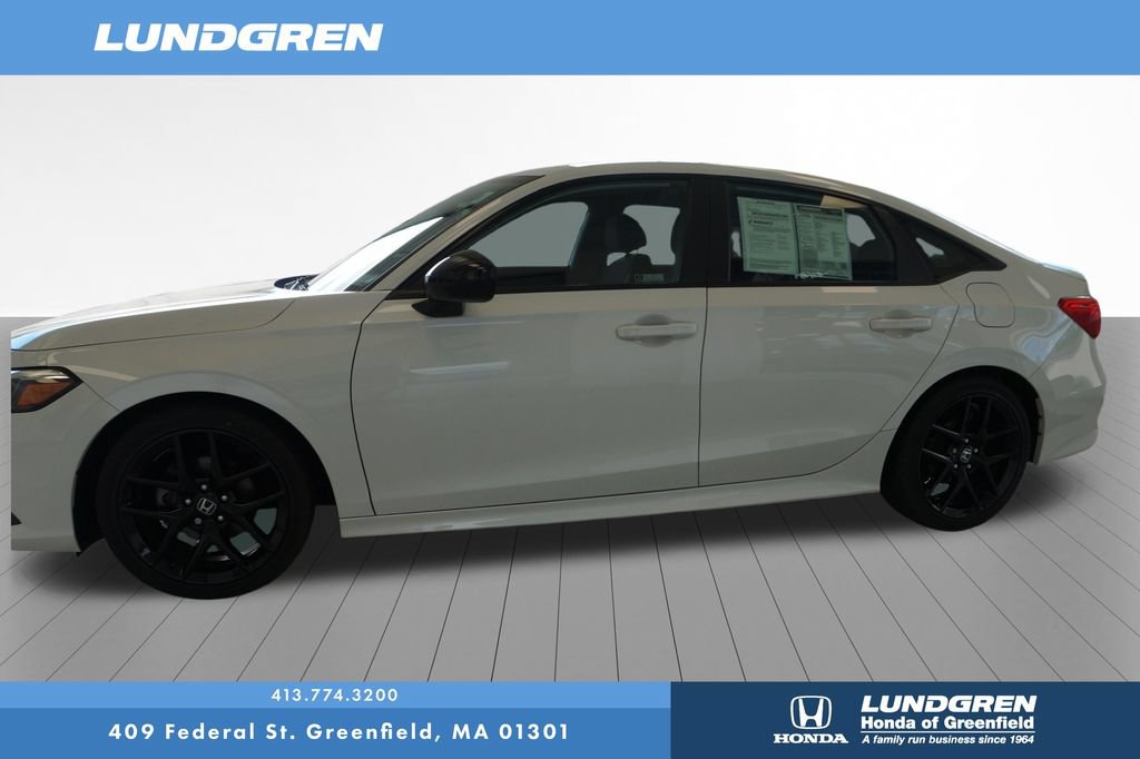 Used 2023 Honda Civic Sport image 4