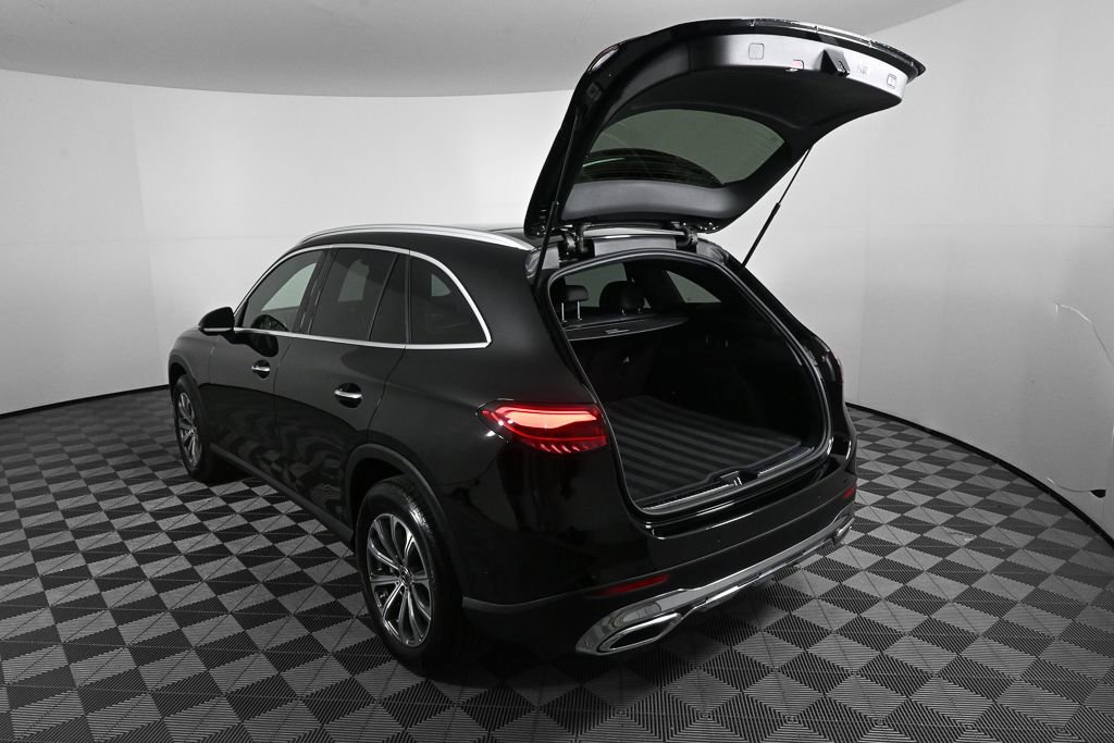 Certified 2024 Mercedes-Benz GLC 300 4MATIC image 29