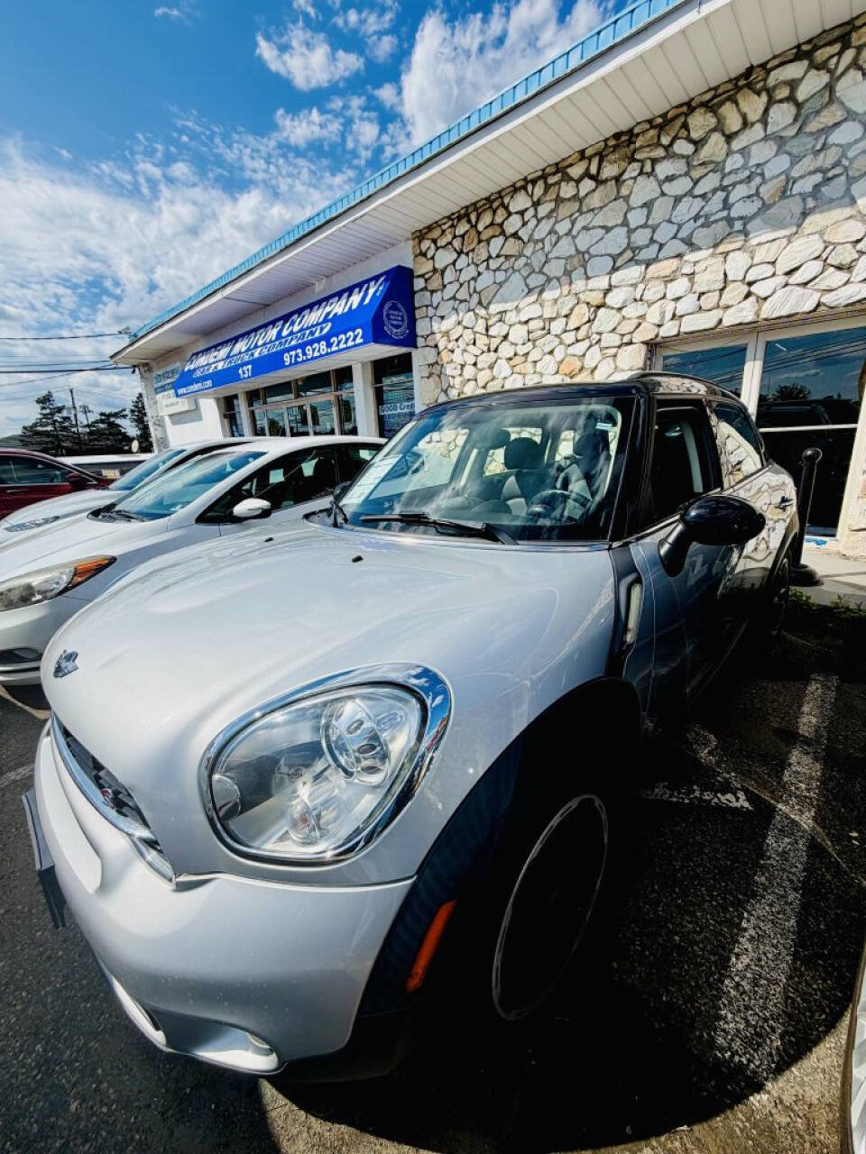Used 2015 MINI Cooper Countryman S FWD image 2