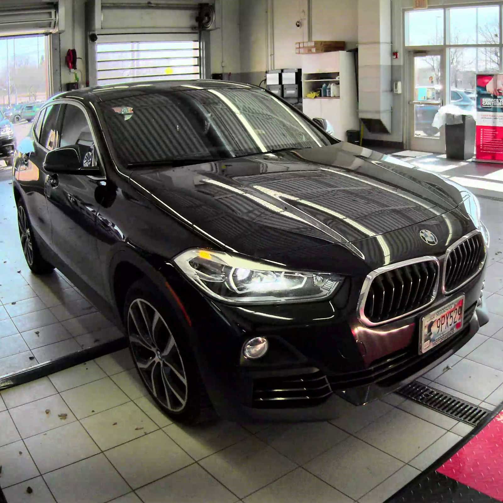 Used 2018 BMW X2 xDrive28i w/ Convenience Package image 3