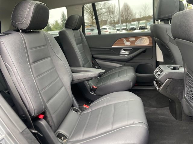 Used 2026 Mercedes-Benz GLS 450 4MATIC image 30