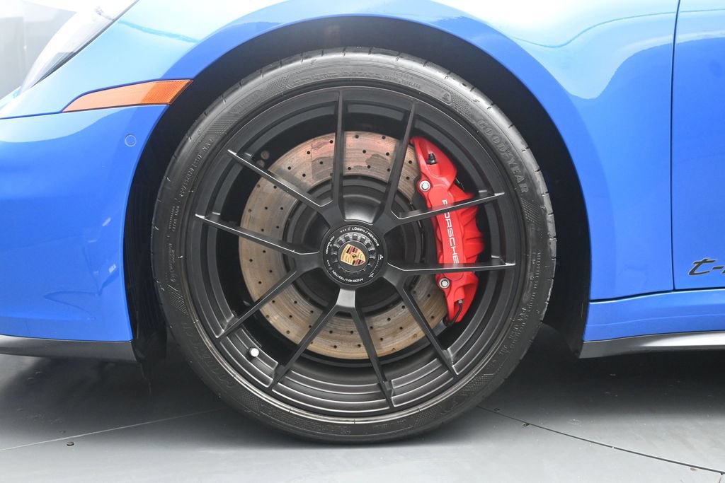 Used 2025 Porsche 911 Targa 4 GTS w/ Premium Package AWD/4WD image 9