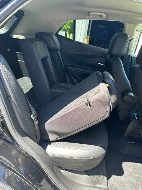 Used 2020 Buick Encore Preferred FWD image 47
