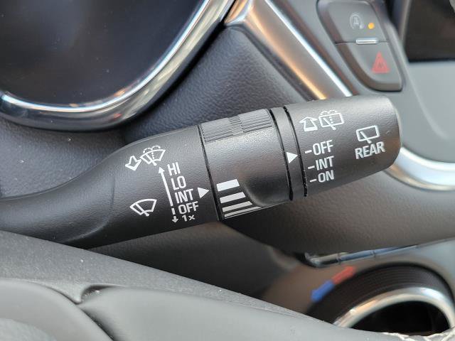 Used 2024 Chevrolet Blazer LT FWD image 18