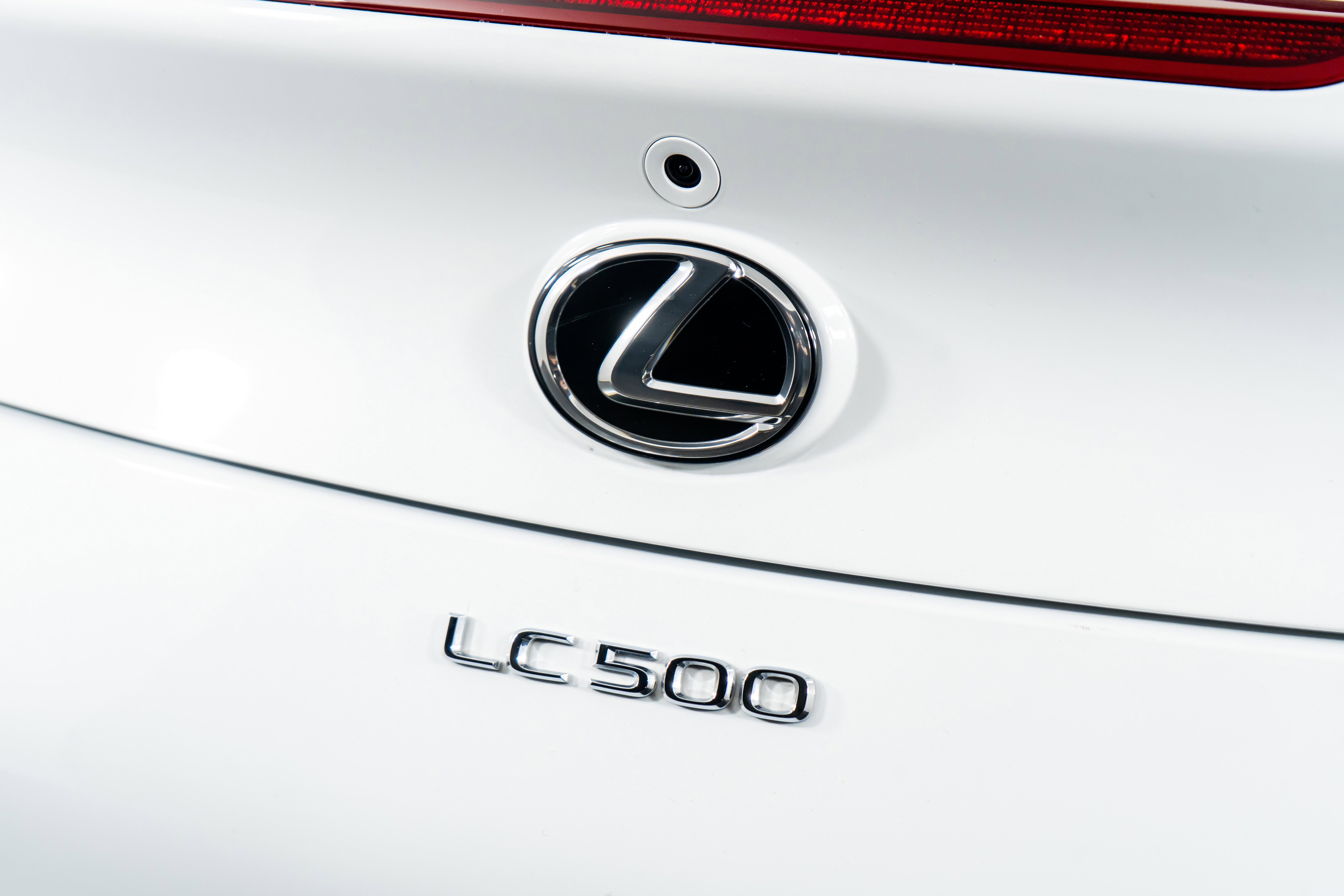 Used 2024 Lexus LC 500 Convertible image 17