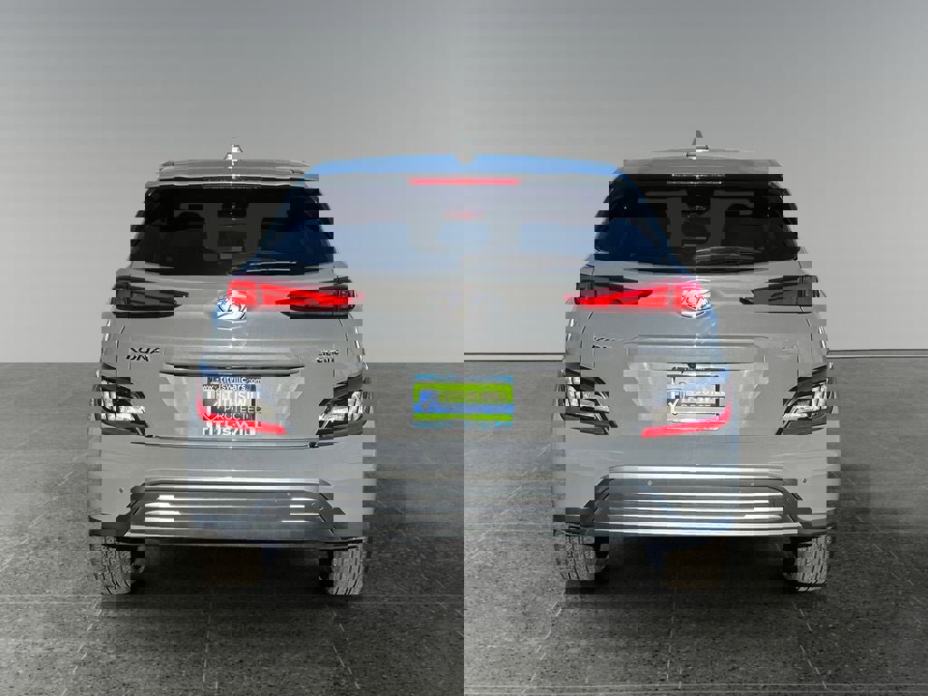 Used 2023 Hyundai Kona Limited image 6